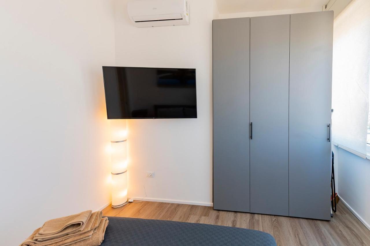 Piazza Salotto & Stazione Comfy Apartment Pescara Luaran gambar