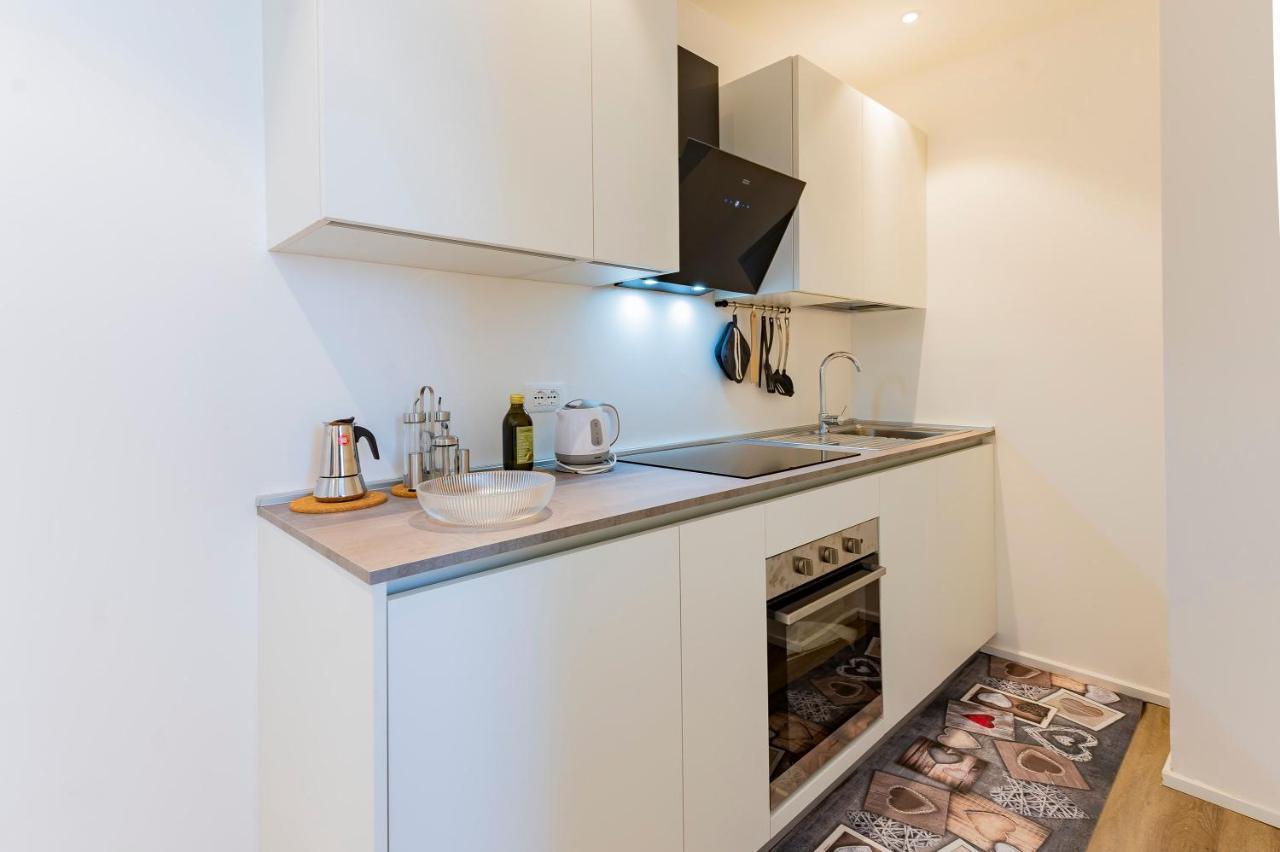Piazza Salotto & Stazione Comfy Apartment Pescara Luaran gambar