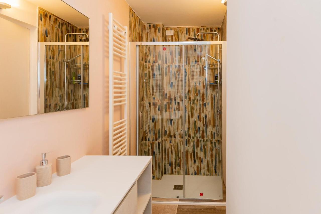 Piazza Salotto & Stazione Comfy Apartment Pescara Luaran gambar